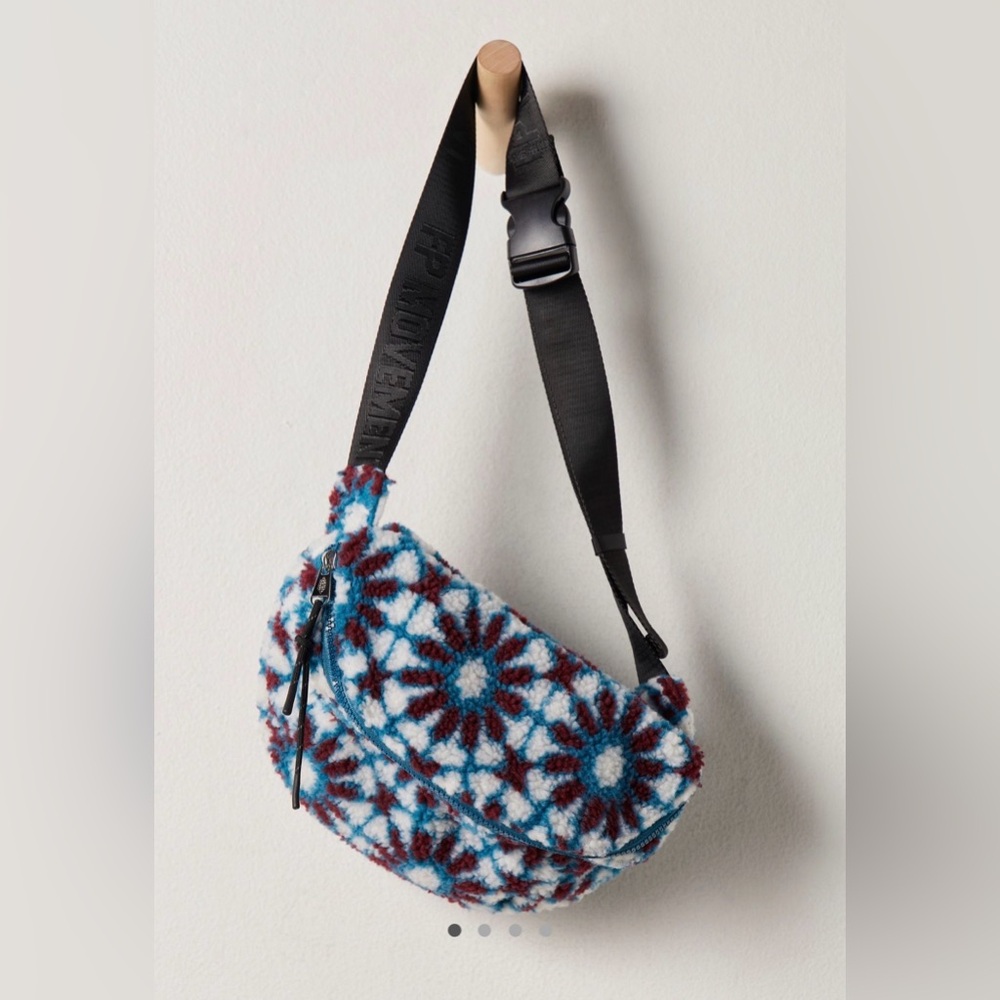 Free People Movement $68 Printed Sherpa Sling Bag NWT- tropic match